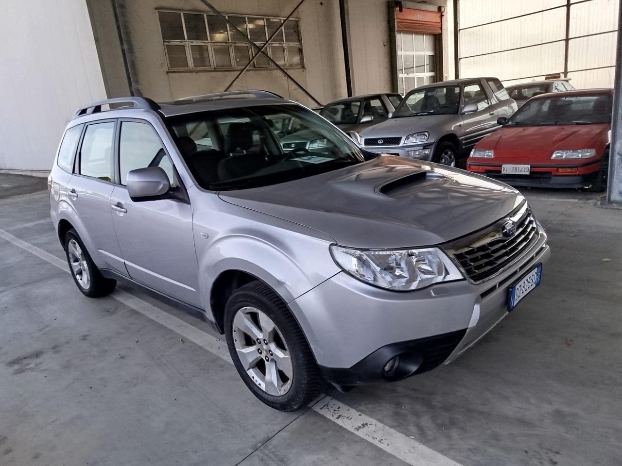 Subaru Forester 2.0d X 6mt