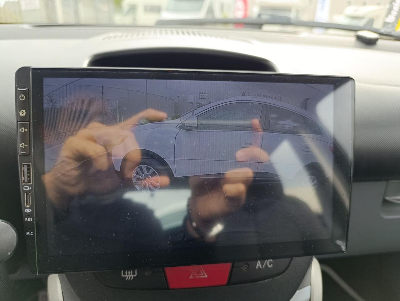 Toyota Aygo 1.0 Sol 5p