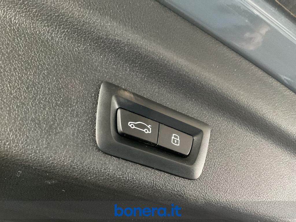 BMW X1 18 d sDrive DCT
