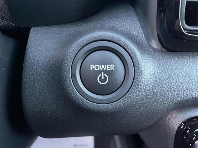 TOYOTA Yaris 1.5 130 Hybrid 5 porte Lounge - NUOVA