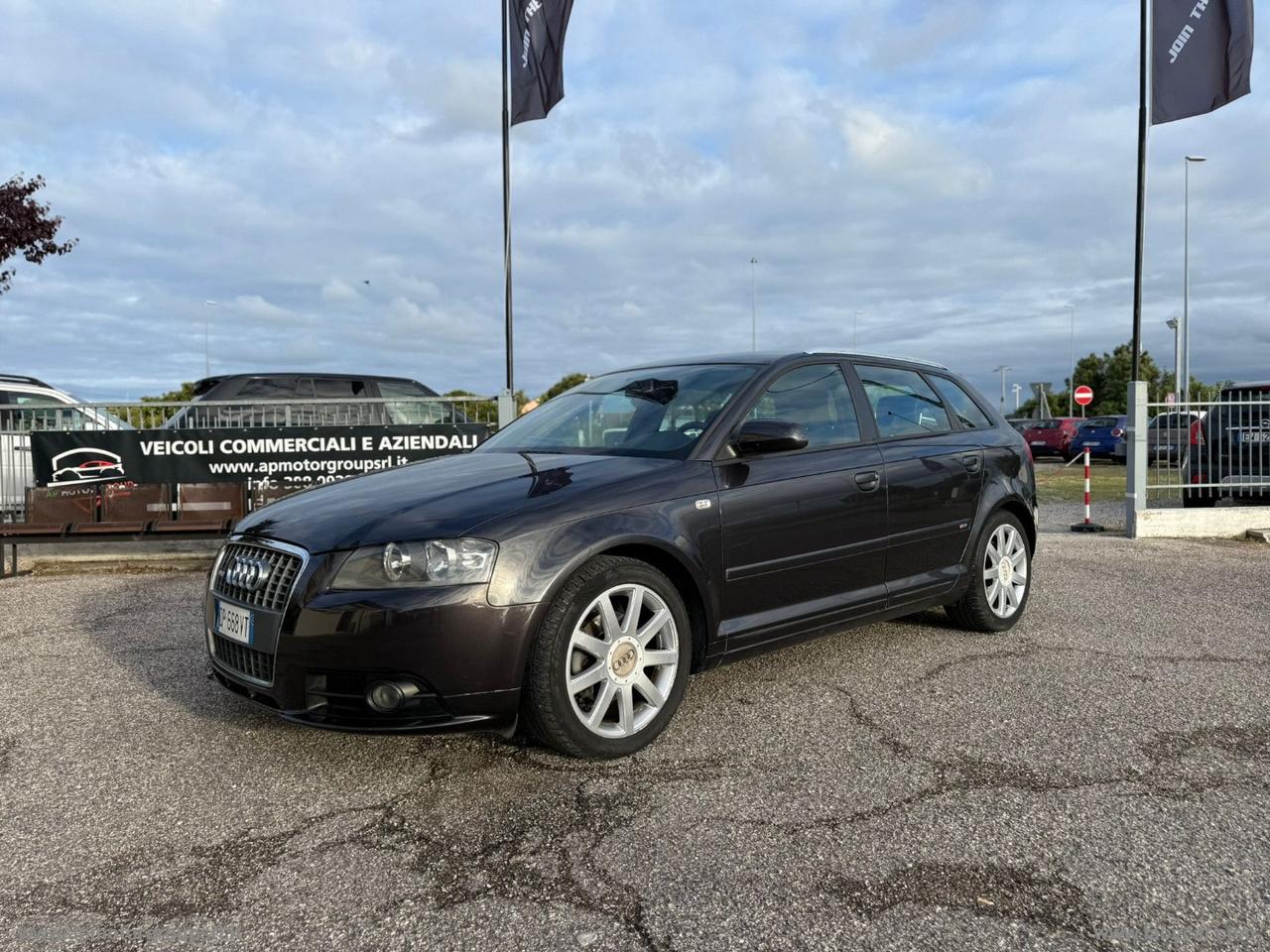 AUDI A3 SPB 2.0 TDI FAP Ambition S-LINE