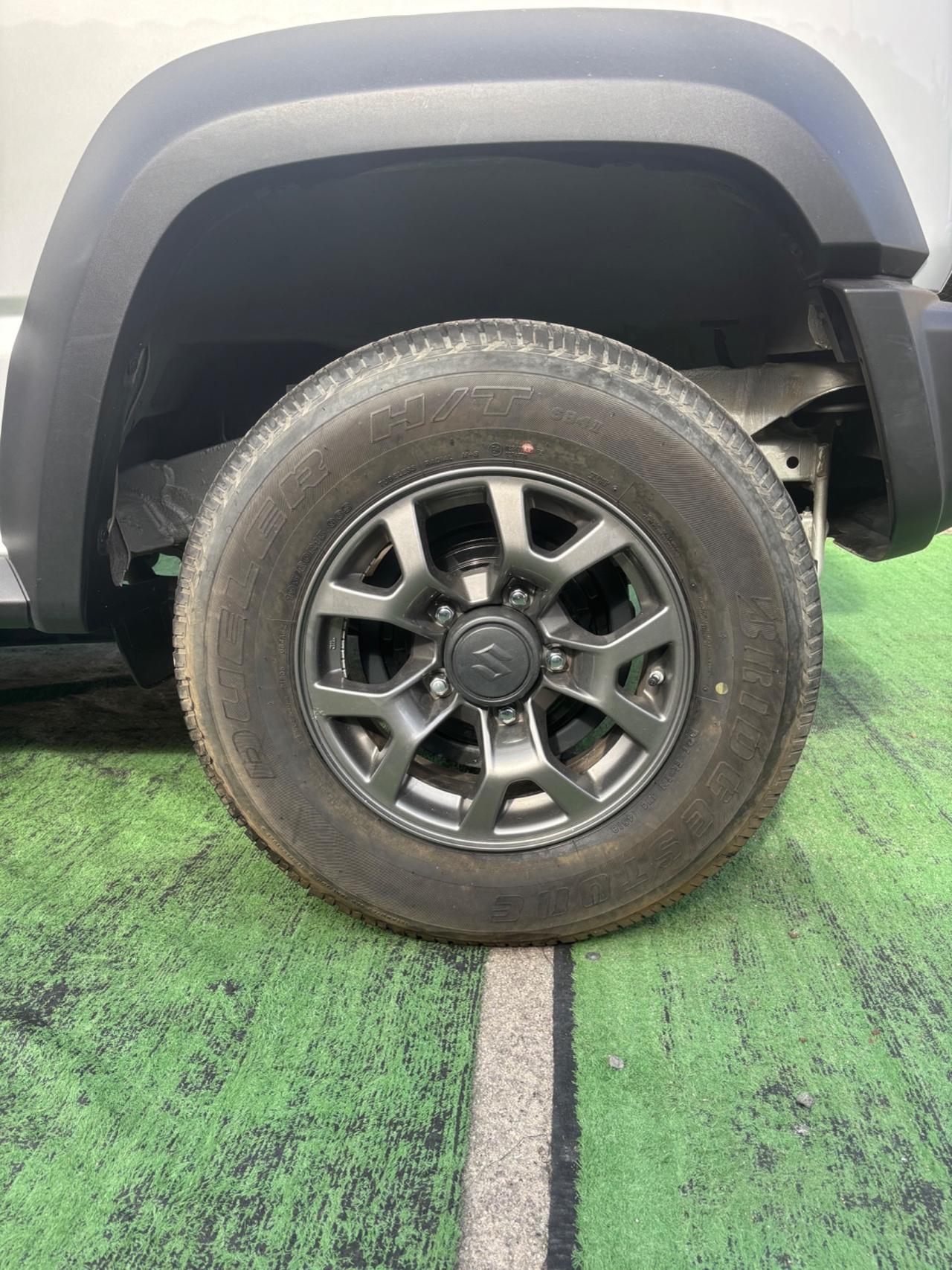 Suzuki Jimny 1.5 5MT PRO (N1)