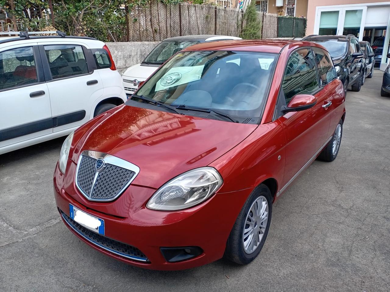 Lancia Ypsilon 1.2 Oro Giallo