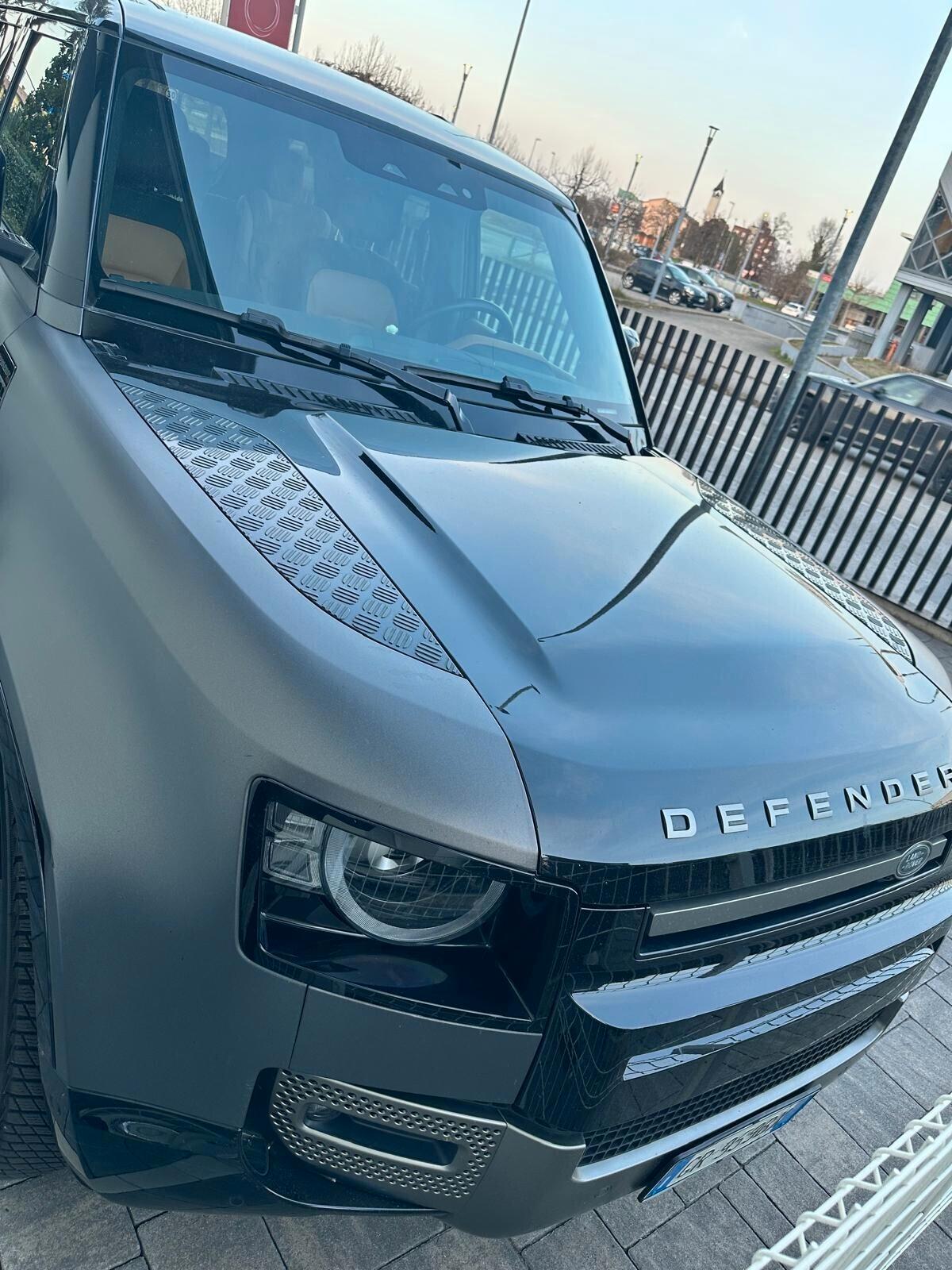 Land Rover Defender 130 3.0D I6 300 CV AWD DYNAMIC, TETTO