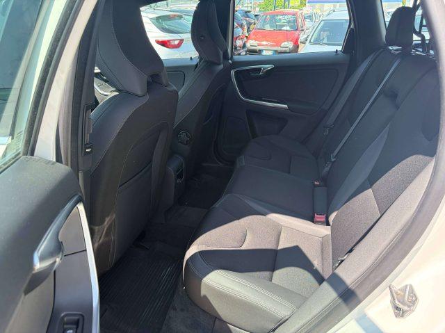 VOLVO XC60 XC60 I 2.0 d4 Momentum 181cv