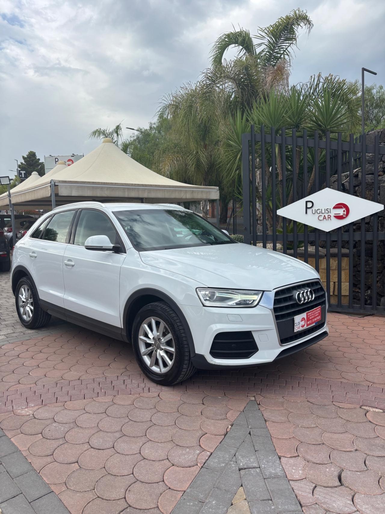 Audi Q3 2.0 TDI 120 CV Business 11/2016