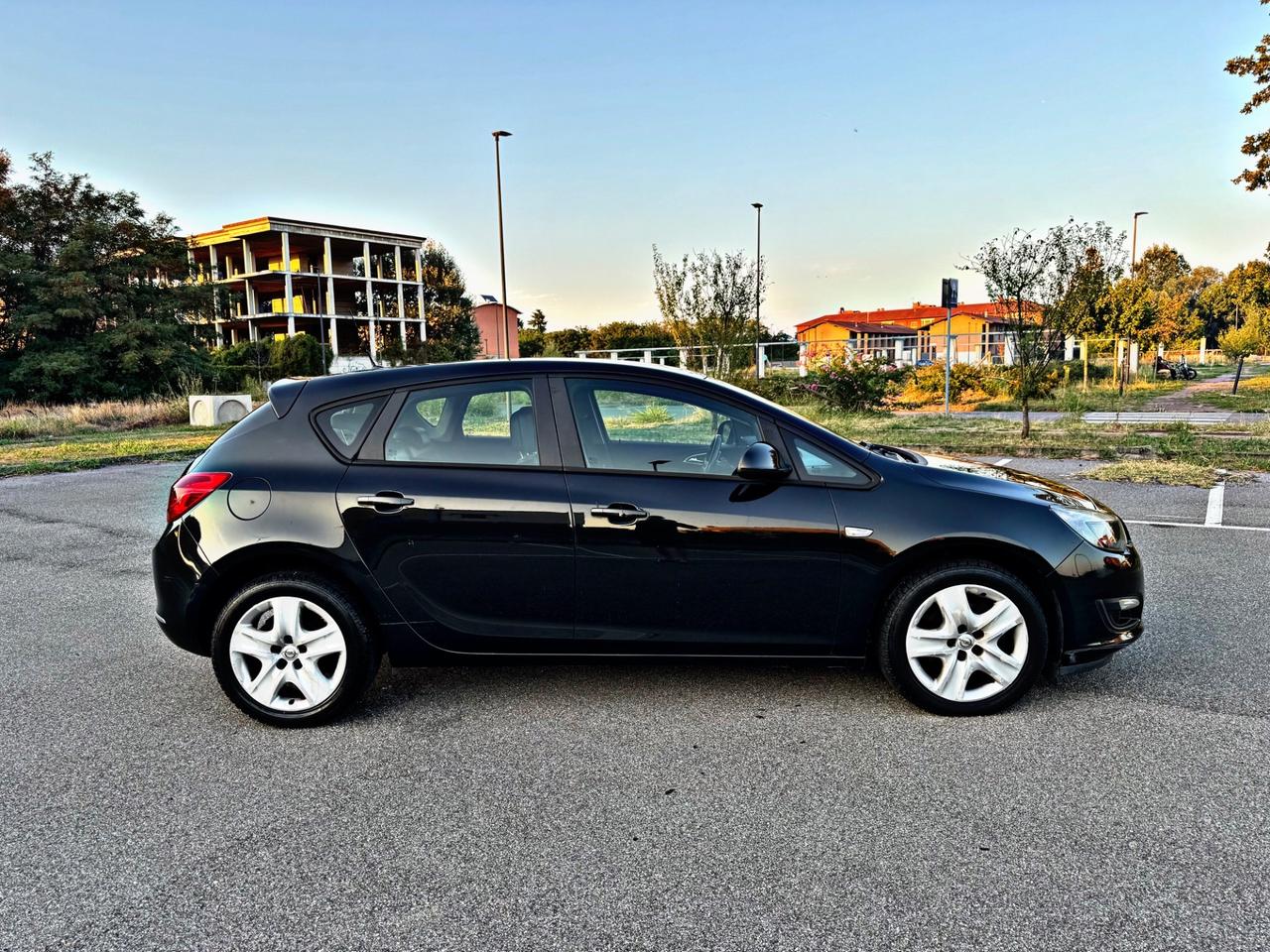 Opel Astra 1.6 CDTI 136CV EcoFLEX S&S 5 porte Business
