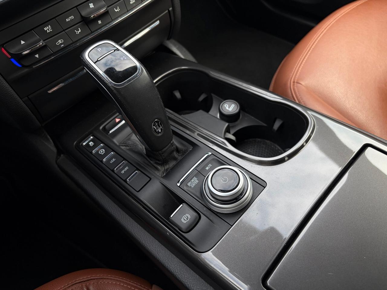 Maserati Ghibli V6 Modena