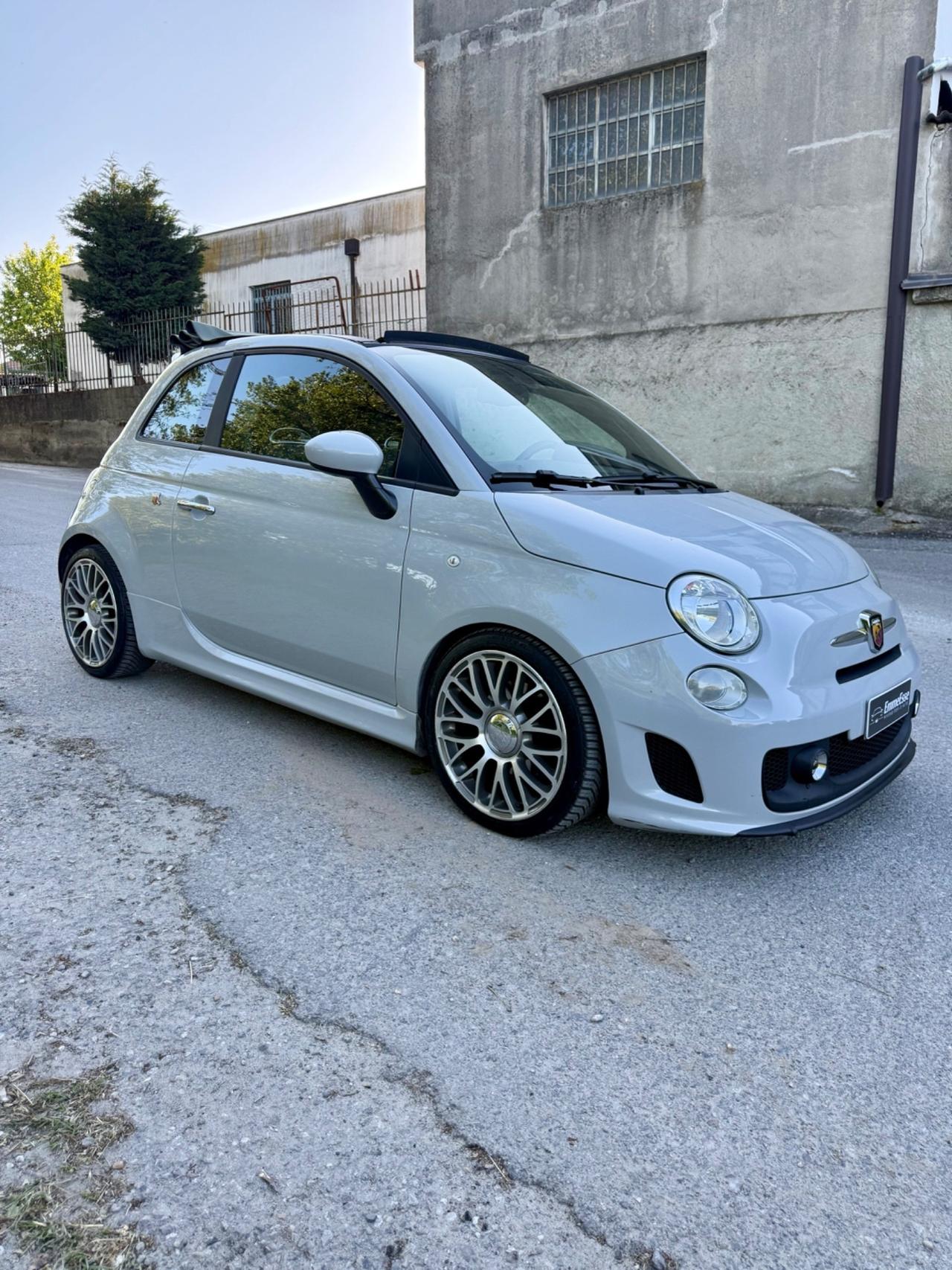 Abarth 500 C 1.4 Turbo T-Jet Custom