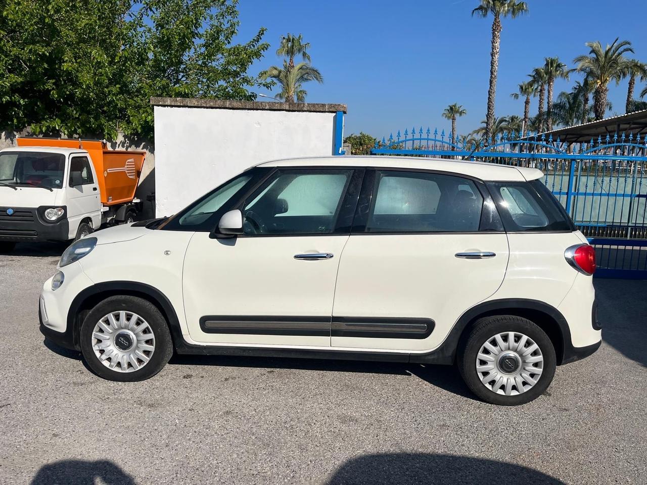 Fiat 500 L—1.3 benz-95cv-km 85000-2015