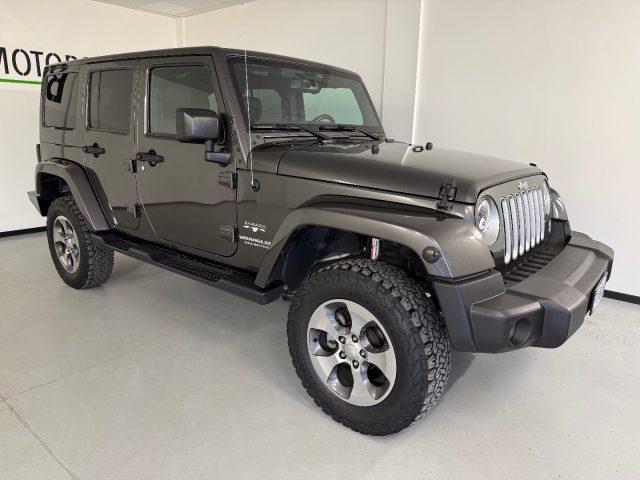 JEEP Wrangler Unlimited 2.8 CRD DPF Sahara Auto E6