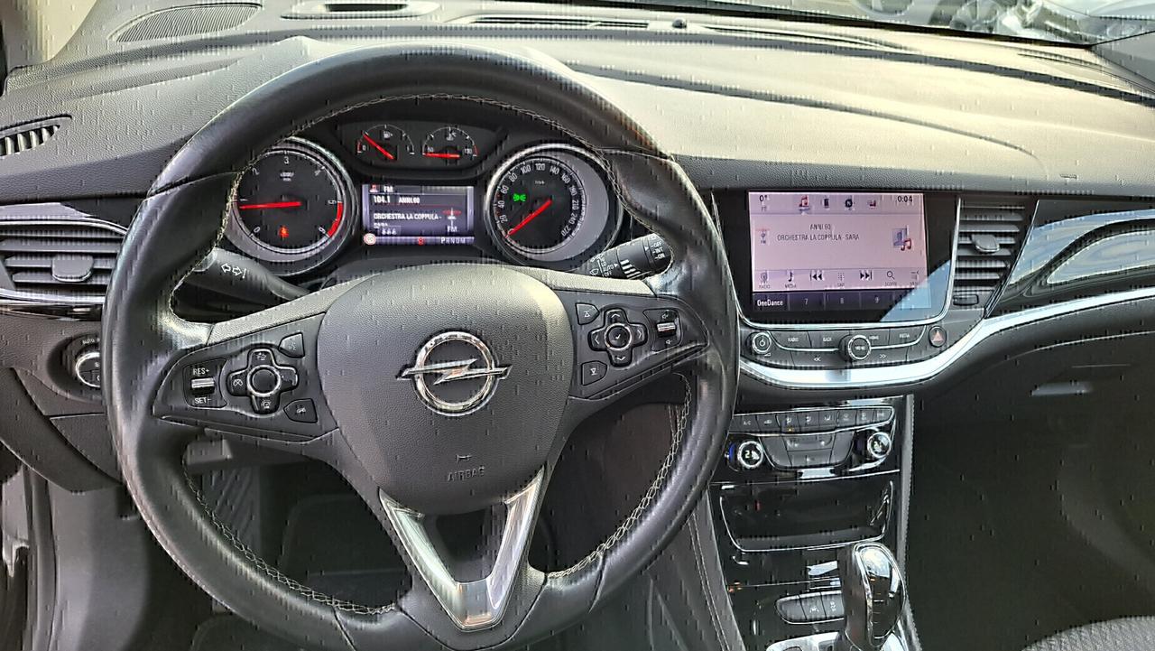 Opel Astra 1.6 CDTi 136CV Sports Tourer Automatica Innovation