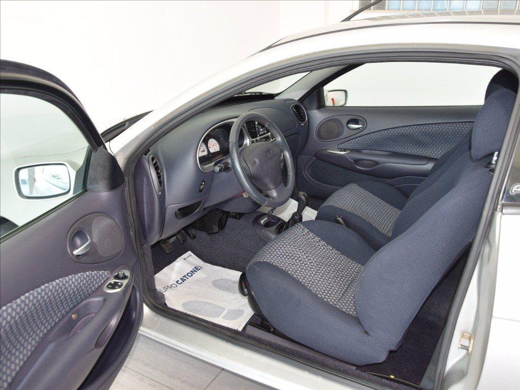 FORD Puma 1.7 vct 16v c/clima del 1997