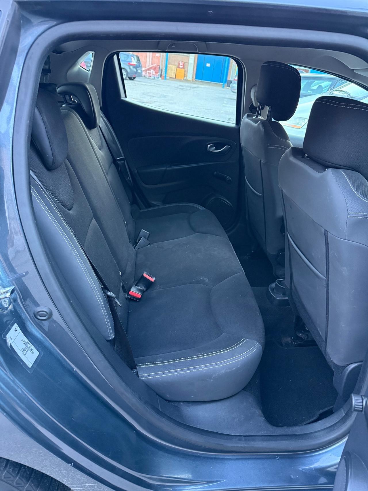 Renault Clio 1.2 75CV 5 porte Zen