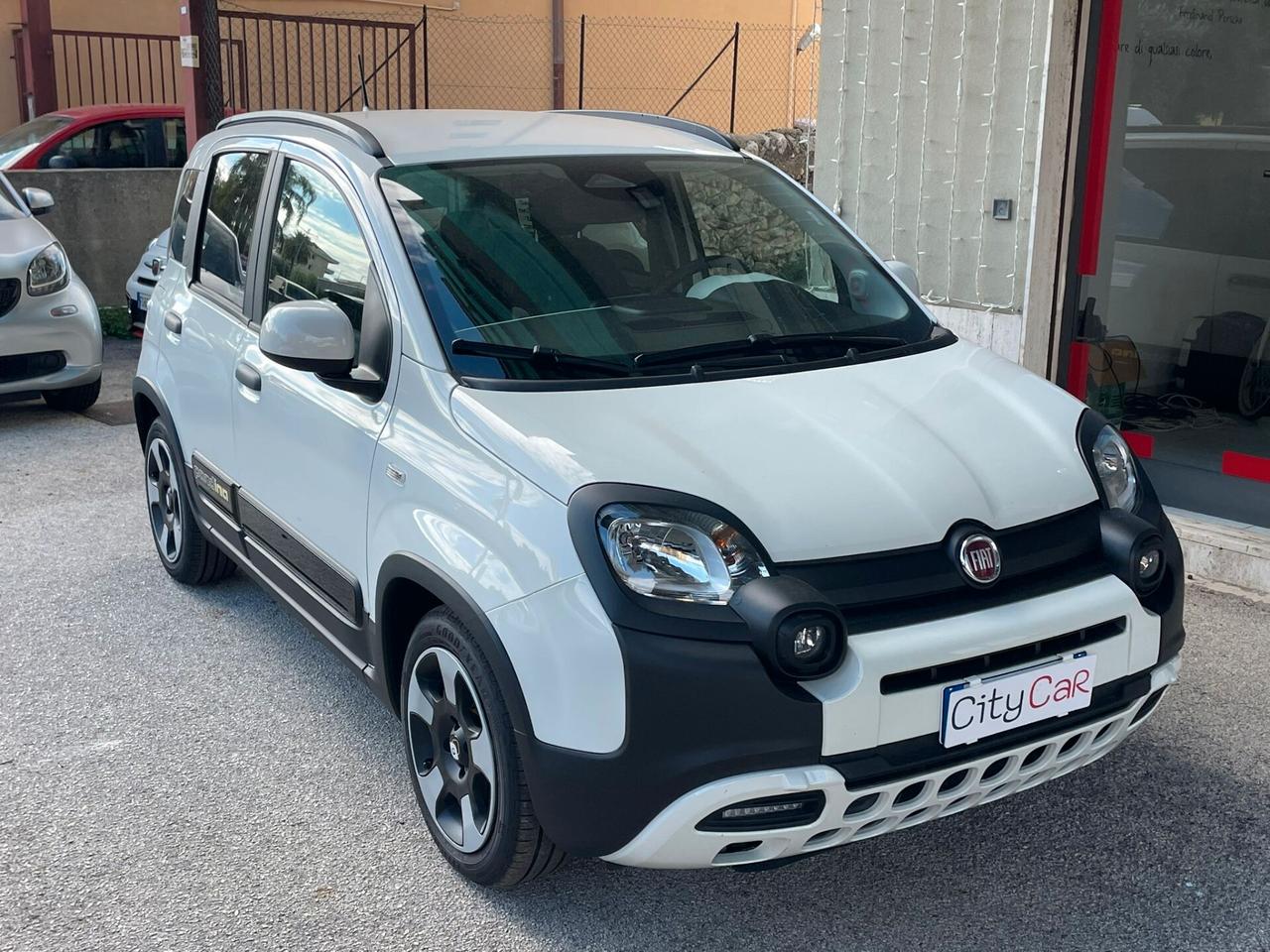 Fiat Panda Cross 1.0 FireFly S&S Hybrid