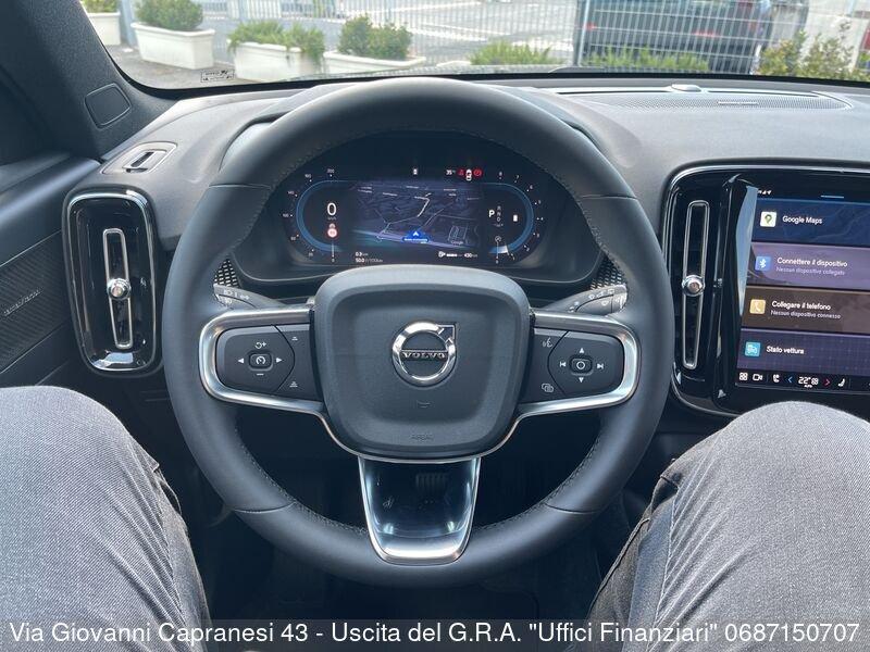 Volvo XC40 B4 automatico Ultra Black Edition