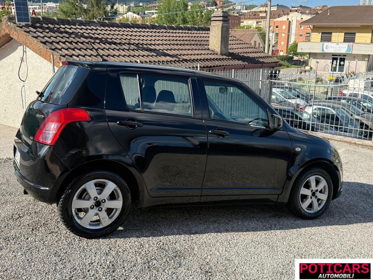 Suzuki Swift 1.3 4x4 BENZINA / GPL
