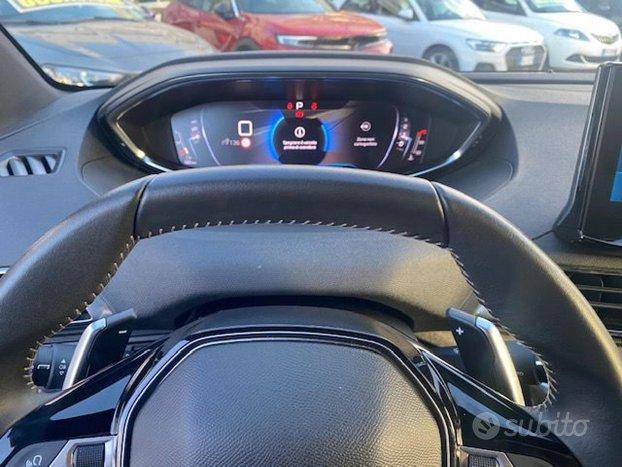 PEUGEOT 5008 BlueHDi 130 S&S EAT8 Allure Pack