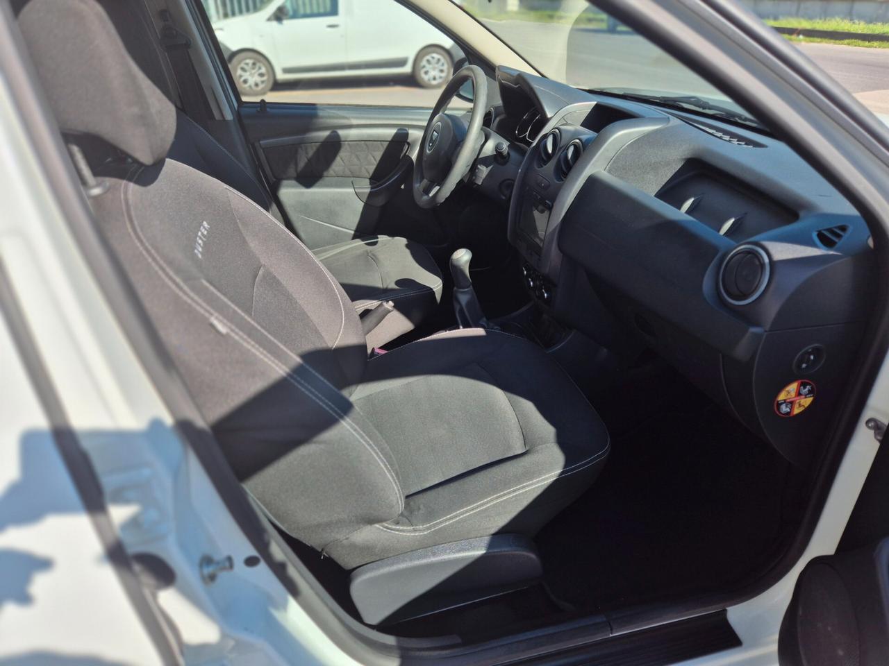 Dacia Duster 1.6 110CV 4x2 Lauréate POCHISSIMI KM