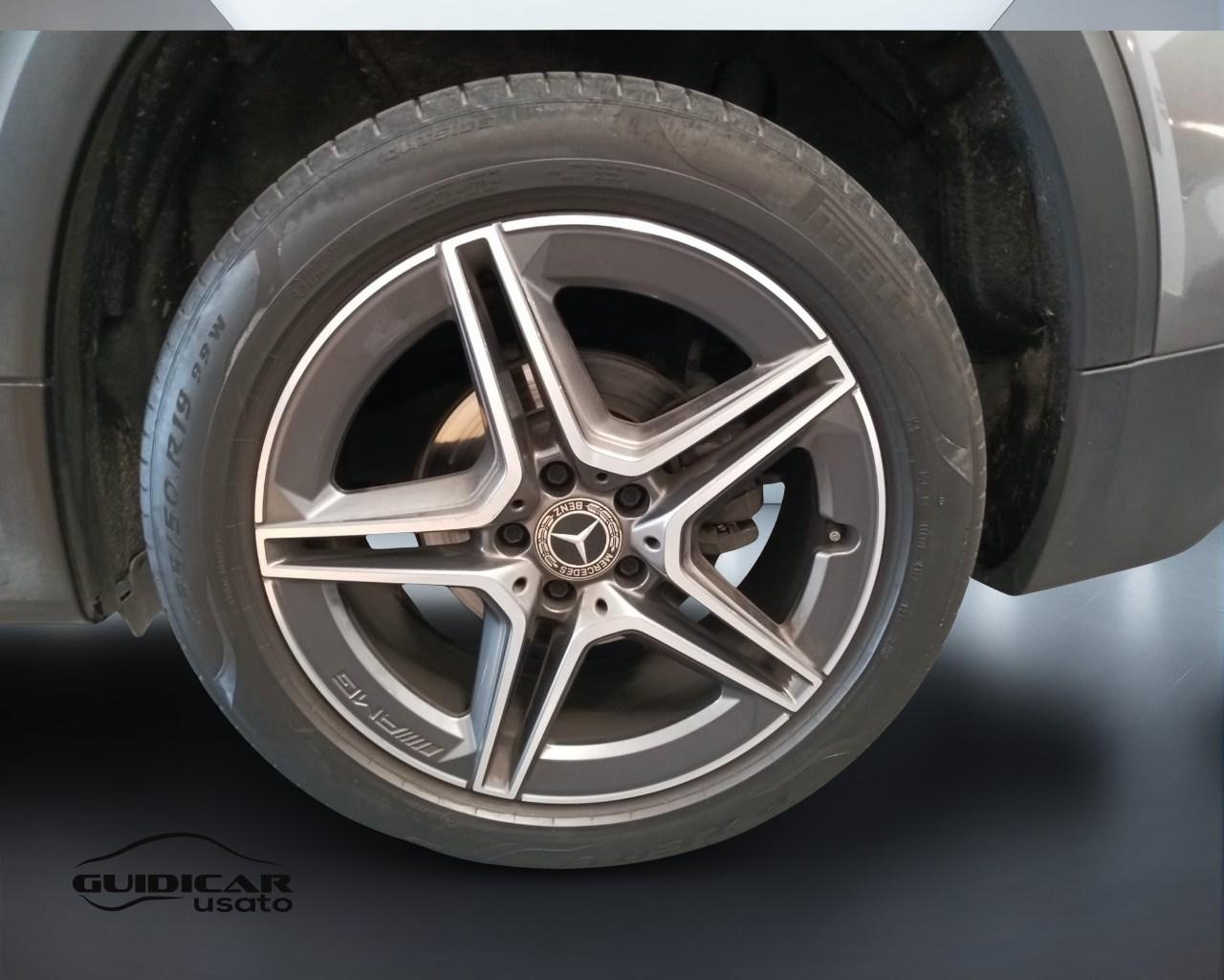 Mercedes-Benz GLB - X247 2023 - GLB 200 d AMG Line Premium auto