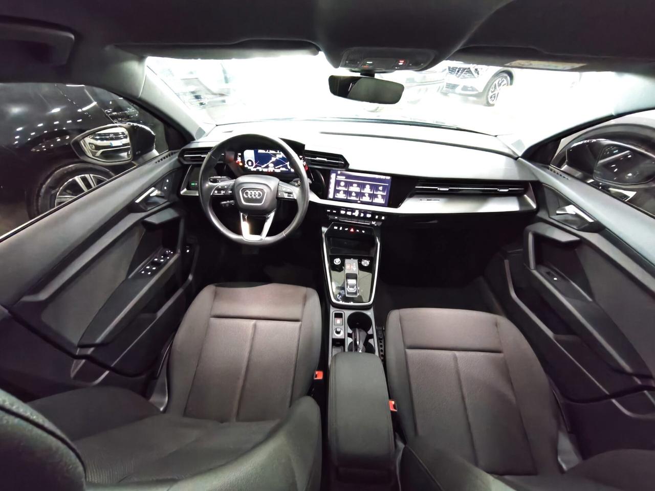 Audi A3 SPB 40 TFSI e S tronic identity Black plug-in