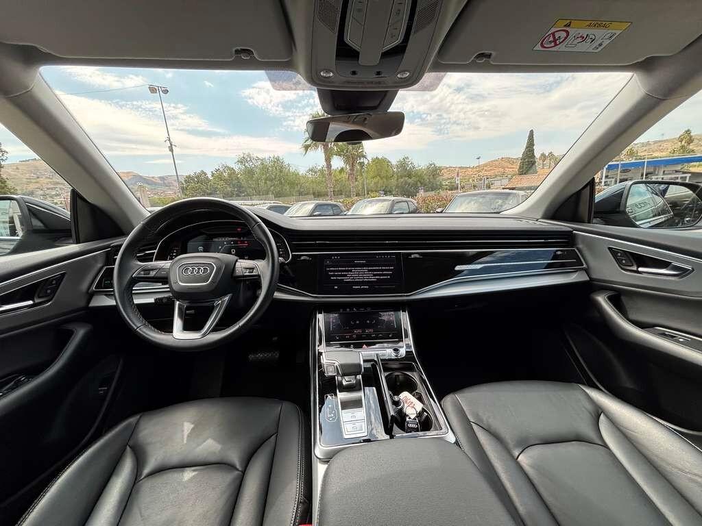 Audi Q8 SUV 45 TDI quattro tiptronic S line edition 2024 / KM 52.000 IVA ESPOSTA Tua a solo 599 Euro al mese
