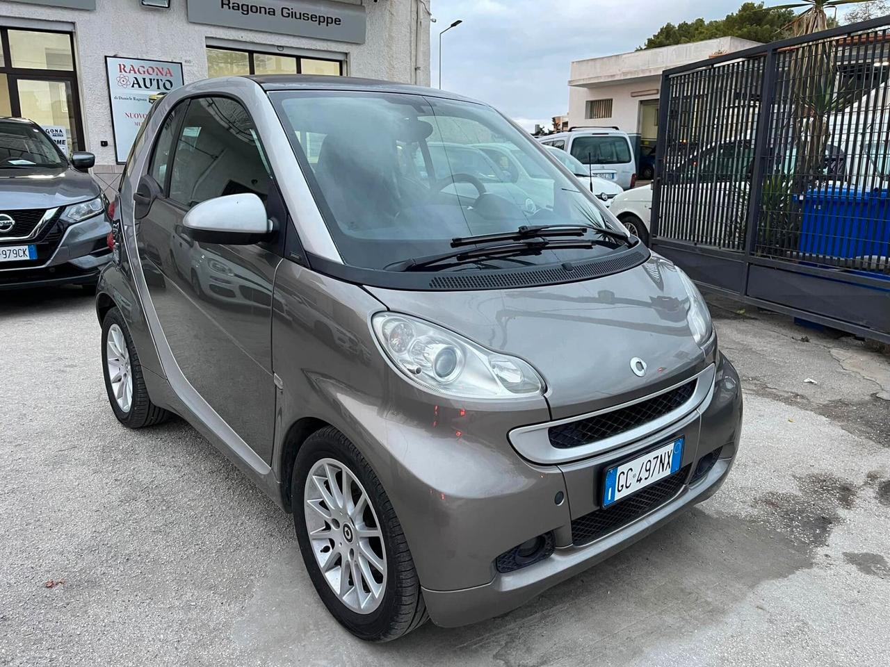 Smart ForTwo 1000 52 kW coupé passion