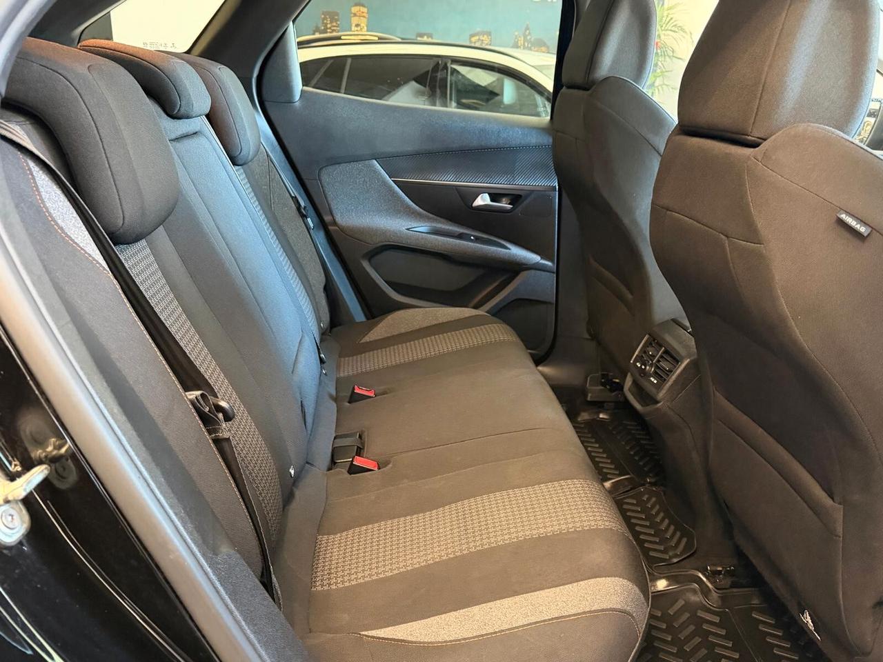 PEUGEOT 3008 1.5 130CV NAVI CRUISE CAM ANNO 2021