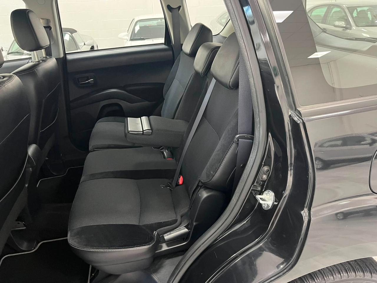 Peugeot 4007 2.2 HDi Sport