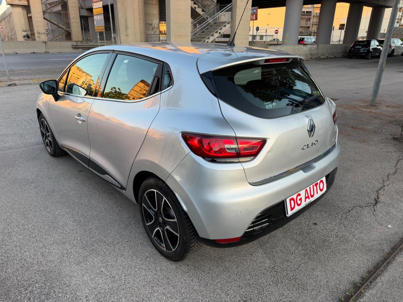 Renault Clio 1.5 dci 75 cv 2016 Navig Retrocamera
