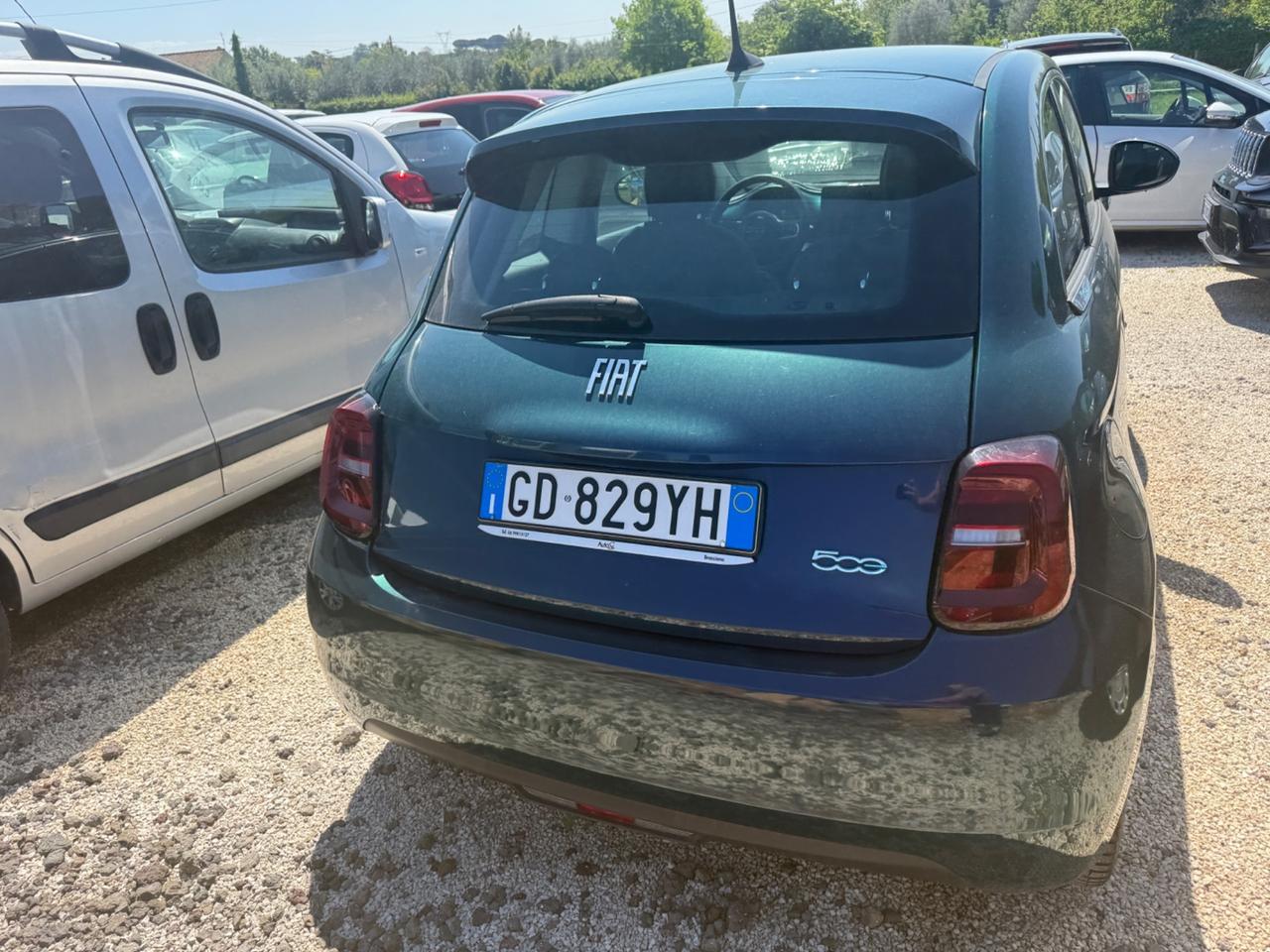 Fiat 500 500e Berlina 42 kWh Icon