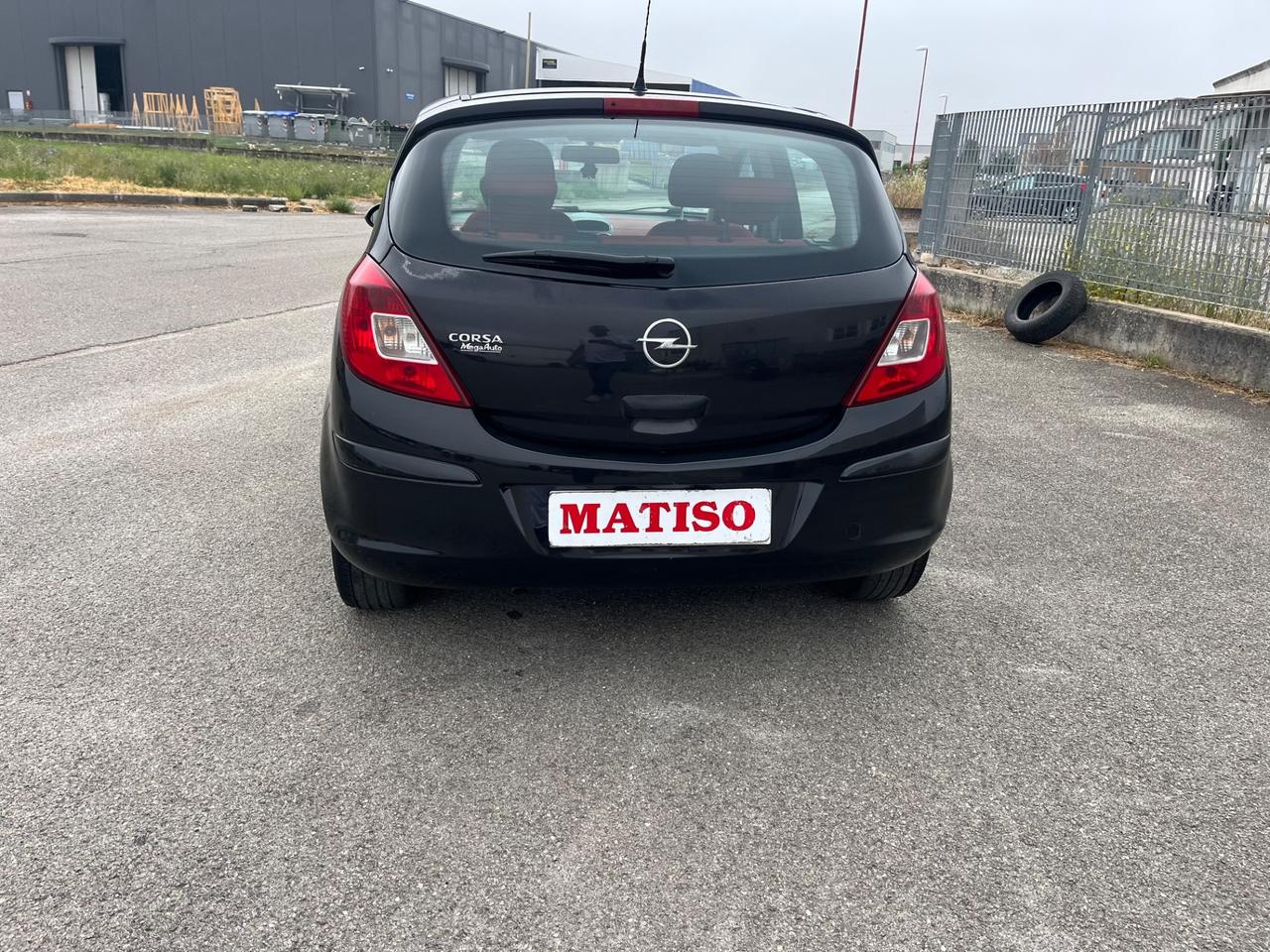 Opel Corsa 1.2 benzina/gpl Cosmo