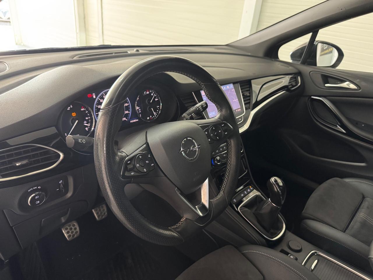 Opel Astra SPORT TOURER