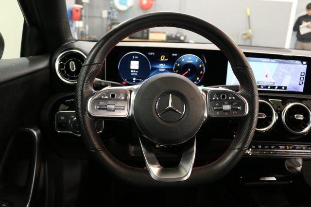 MERCEDES-BENZ A 200 Automatic Sport "STUPENDA PARI AL NUOVO"