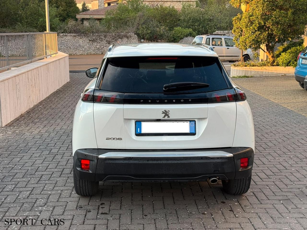 Peugeot 2008 BlueHDi 130 S&S EAT8 Allure