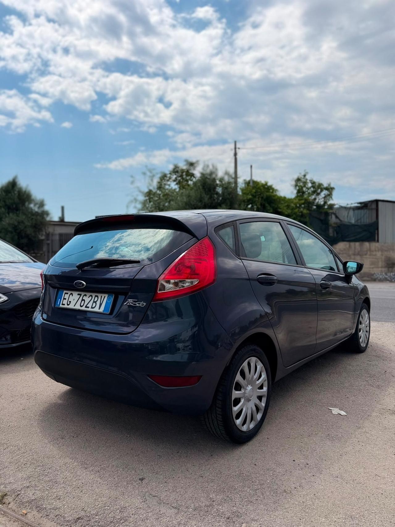 Ford Fiesta Ikon 1.2 82CV 5 porte