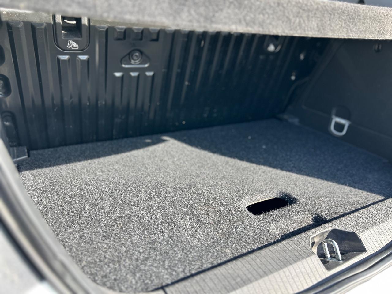 Opel Corsa 1.4 90CV GPL Tech 5 porte *UNIPRO*GPL di FABBRICA*NEOPATENTATI*