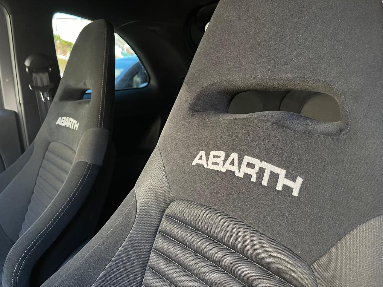 Abarth 595 1.4 Turbo T-Jet 180 CV Competizione
