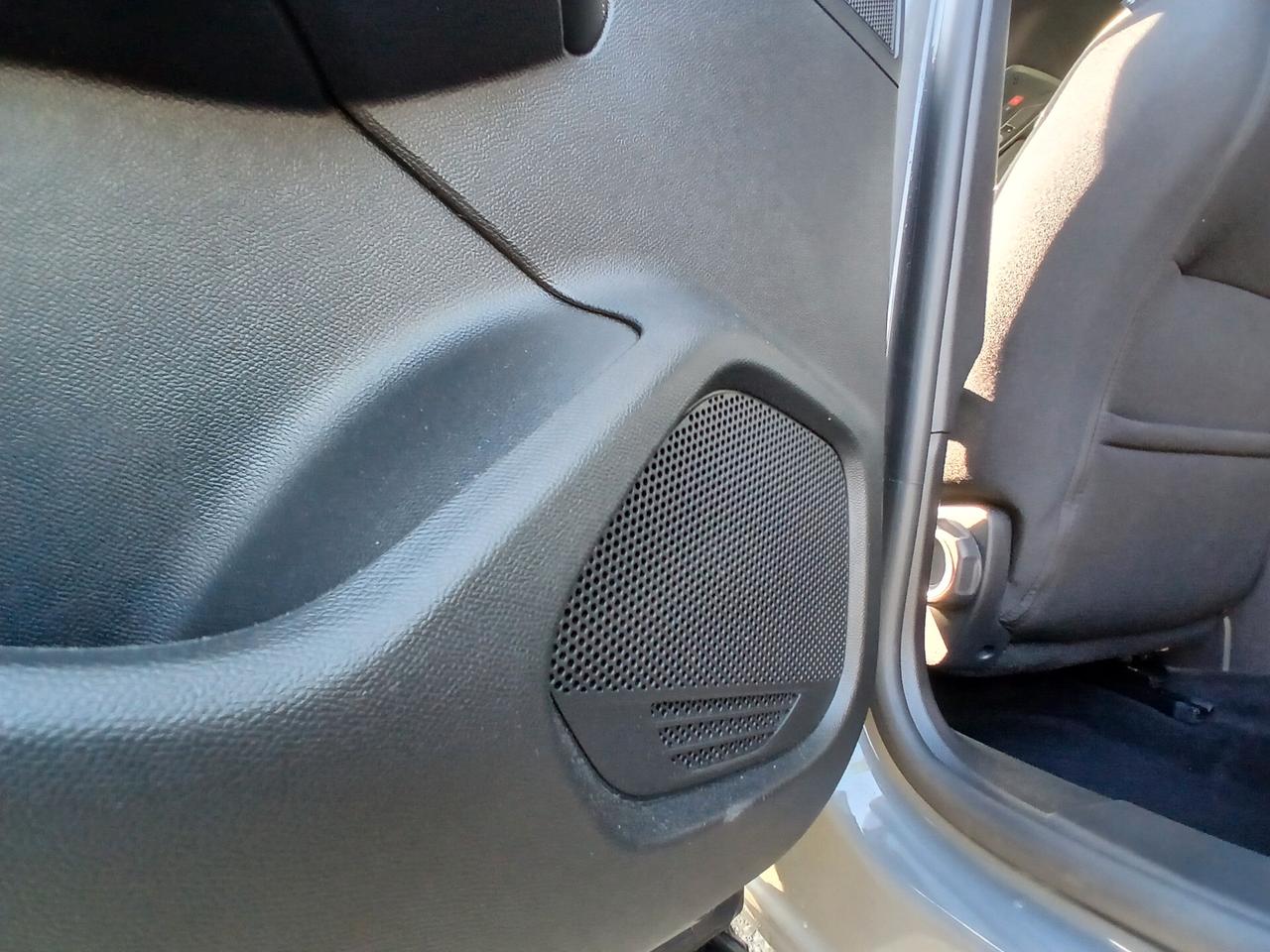 Peugeot 2008 Hybrid 145 e-DCS6 Allure