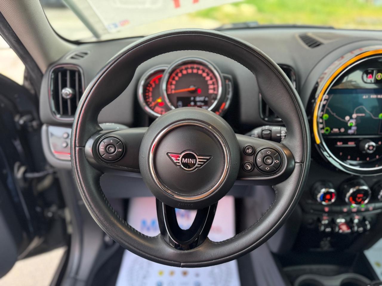 MINI COUNTRYMAN COOPER D ALL4 HYPE FULL IVA
