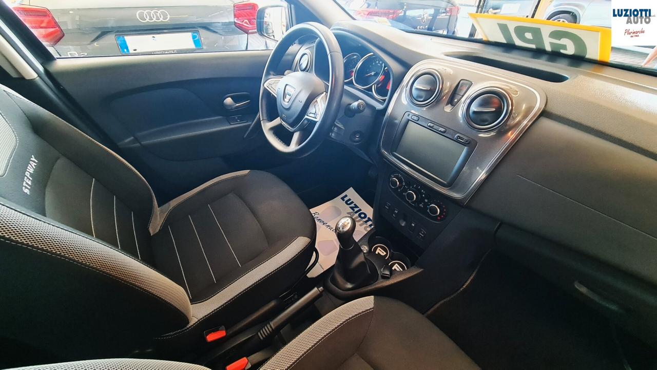 Dacia Sandero STEPWAY 1.0 GPL 101CV COMFORT