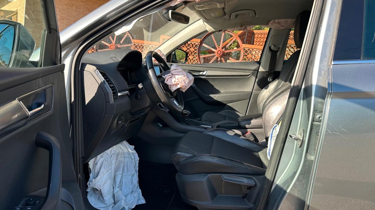 Skoda Karoq 1.6 TDI SCR DSG Style (incidentata)