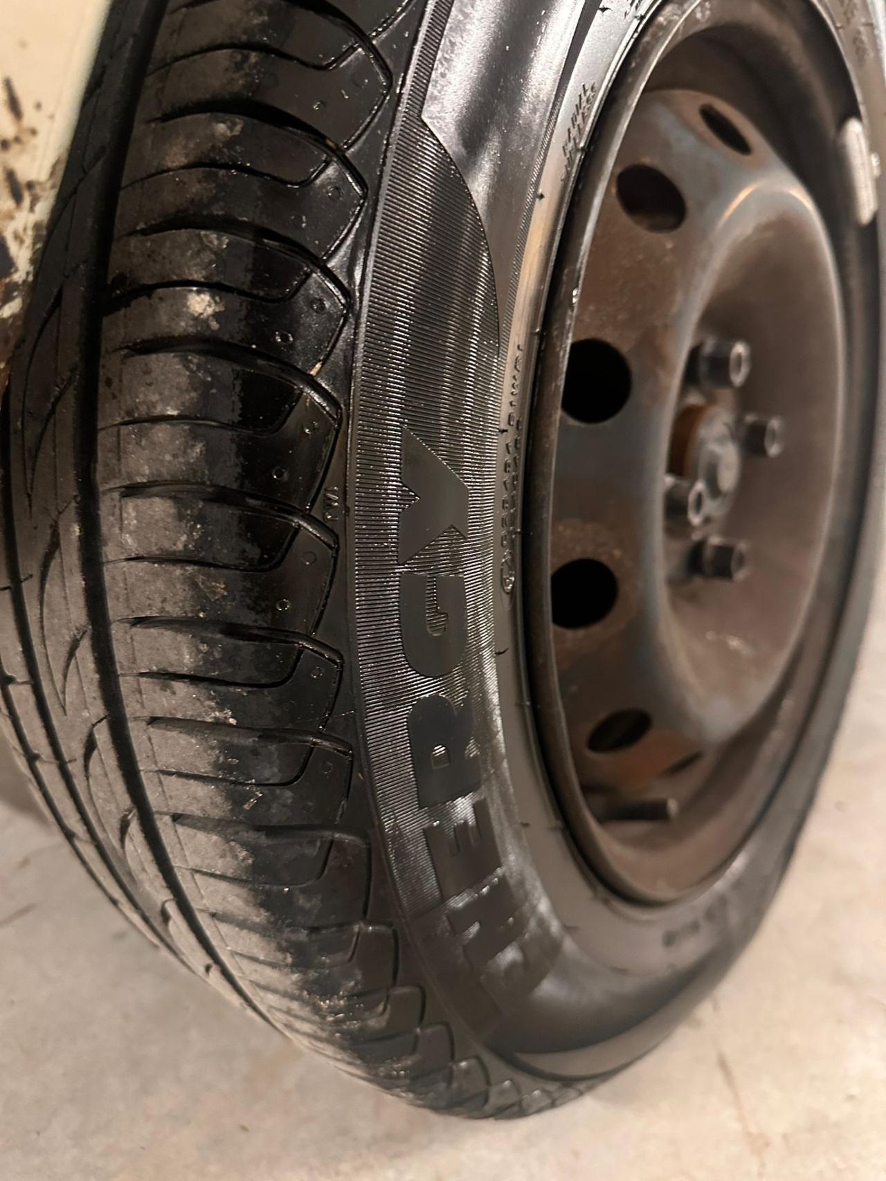 RENAULT MEGANE SCENIC 1.6 BENZINA NEOPATENTATI