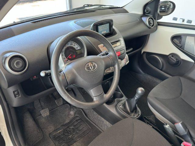 TOYOTA Aygo 1.0 12V VVT-i 5 porte Lounge Connect