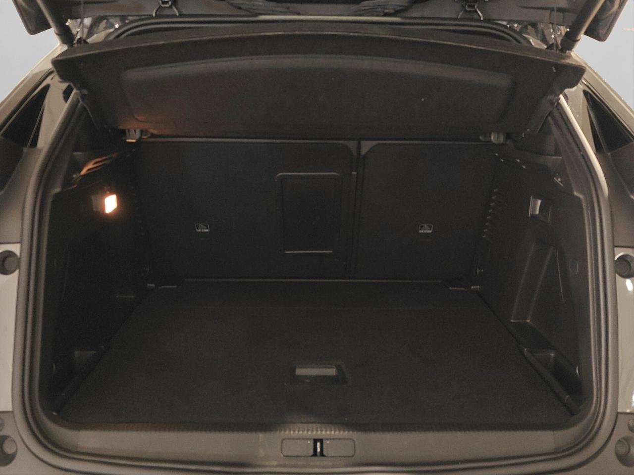 Peugeot 3008 BlueHDi 130CV S&S EAT8 GT Pack