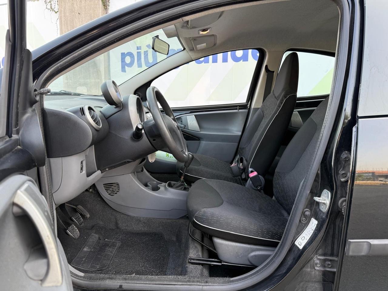 Peugeot 107 1.0 68CV 130mila KM Super Full 2010