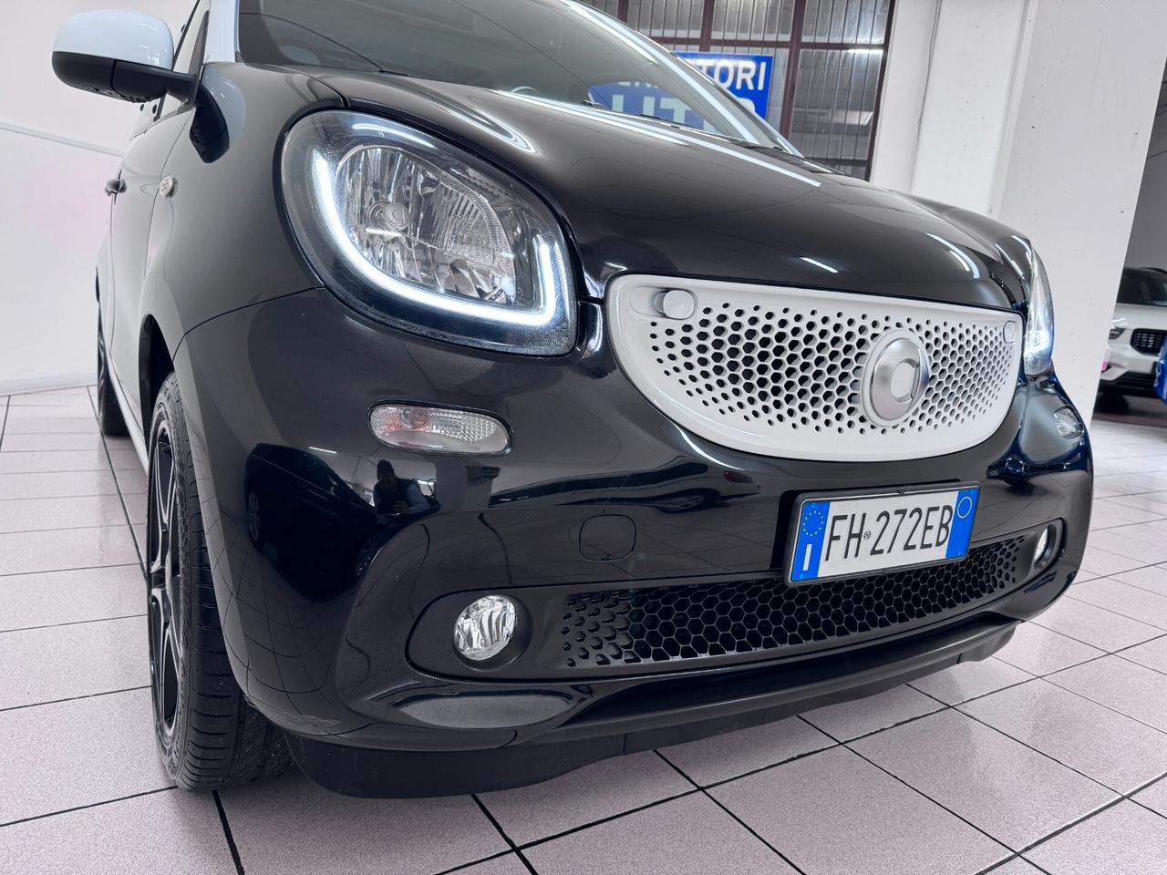 Smart ForFour 70 1.0 BENZINA Passion - MANUALE!!
