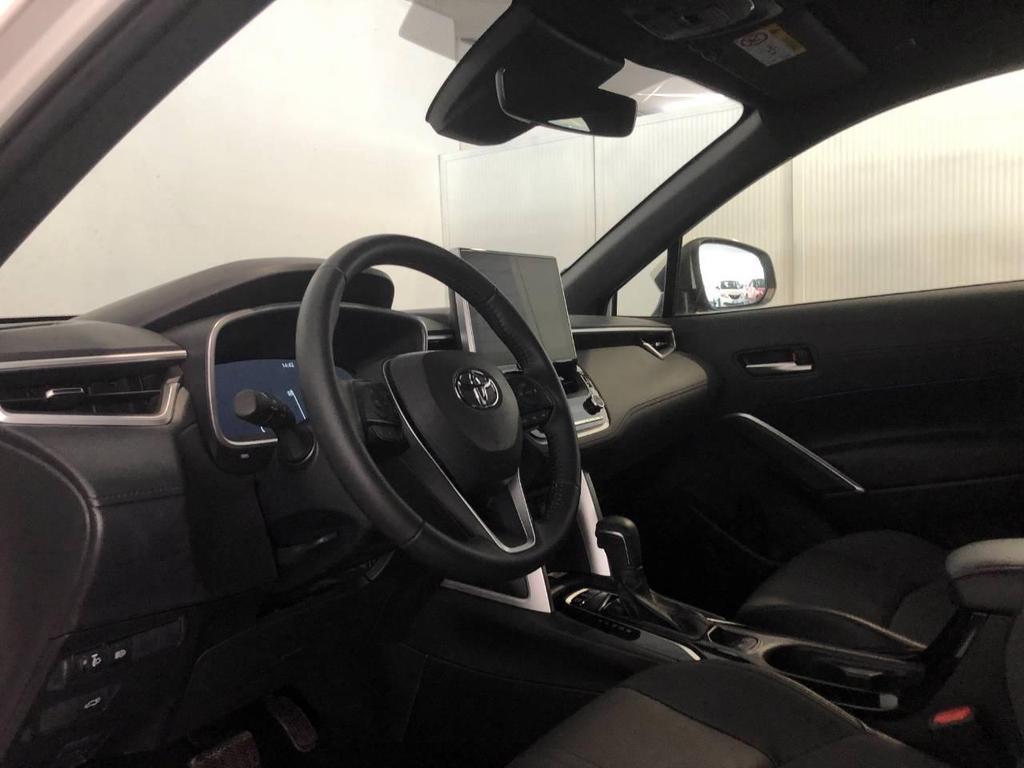Toyota Corolla Cross 2.0 VVT-iE Hybrid Lounge 2WD E-CVT