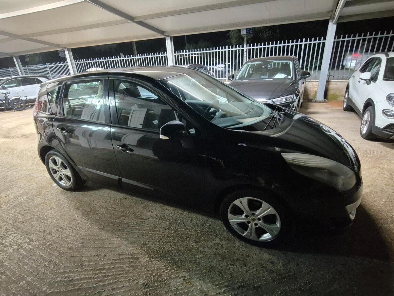 Renault Scenic Scénic X-Mod 1.5 dCi 110CV Attractive