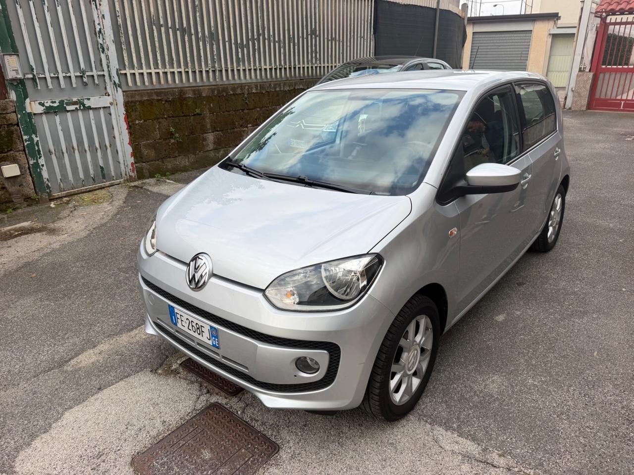 Volkswagen up! 1.0 75 CV 5p. high